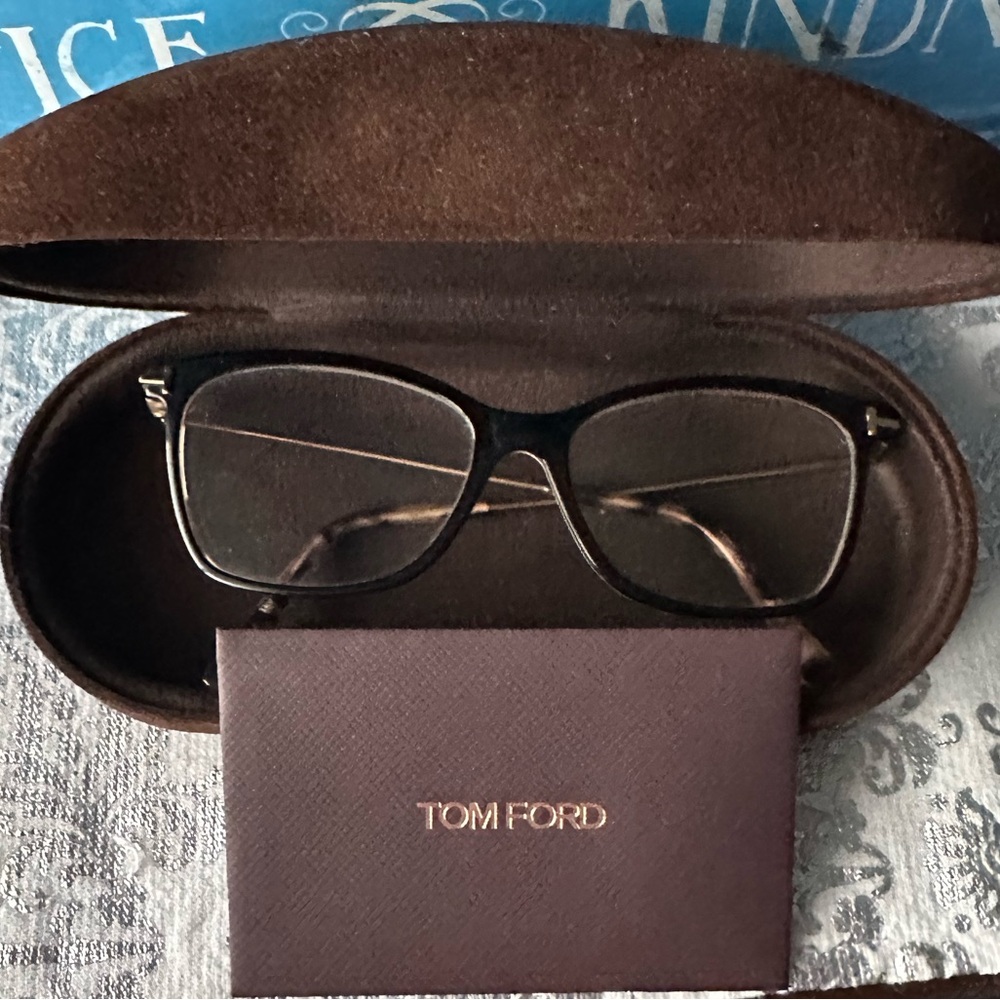 Tom Ford FT5712 Black -Gold  Eyeglasses - Picture 6 of 8